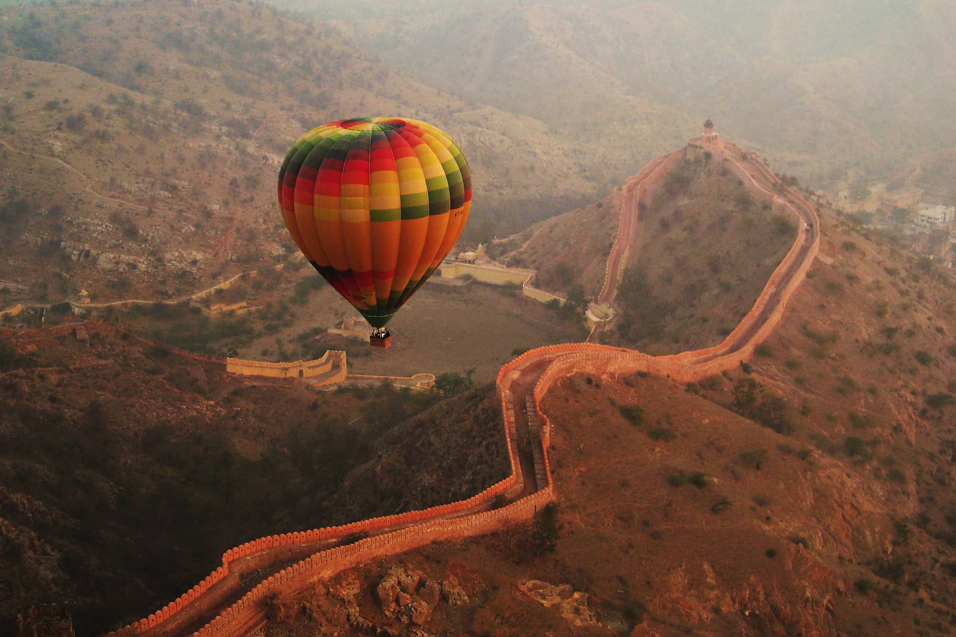 Skywaltz Balloon Safari in Rajasthan